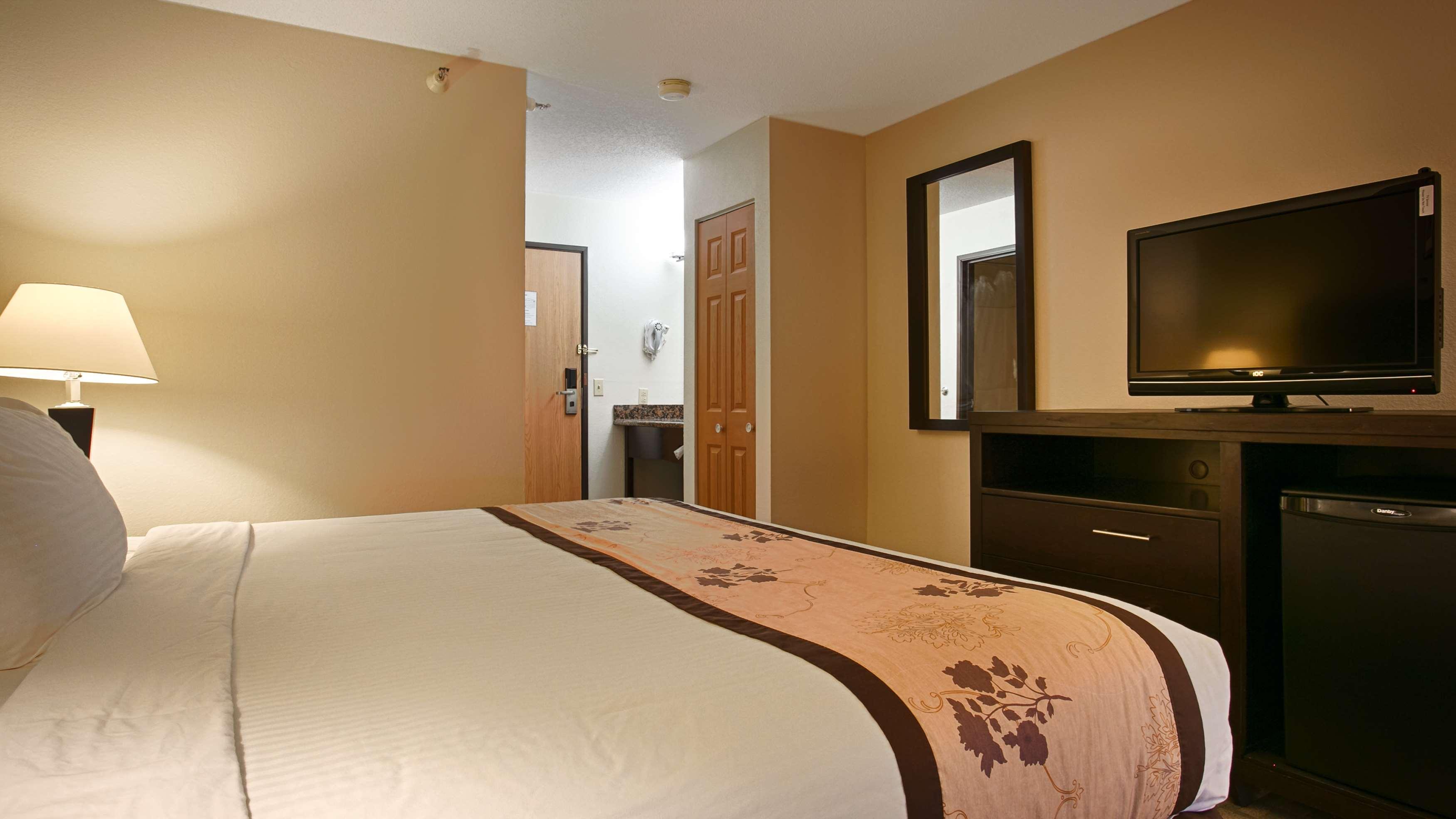 Best Western Alexandria Inn Exterior photo
